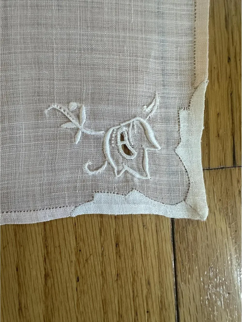 VTG Madeira Style Sheer Pink Linen Tablecloths & Napkins Lot Embroidered Floral